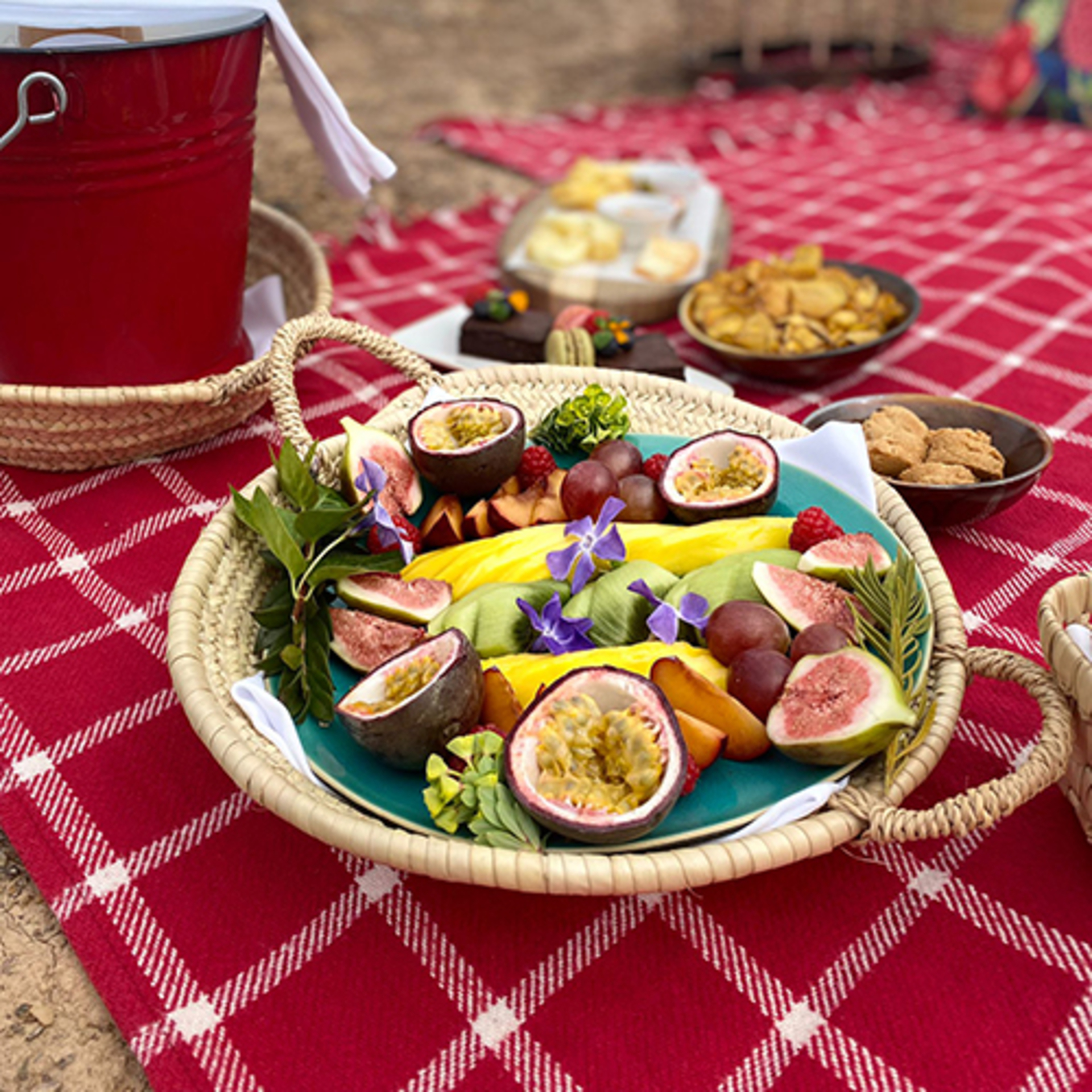 Vibrant Vegan Delights 📸🌱😊 example photo