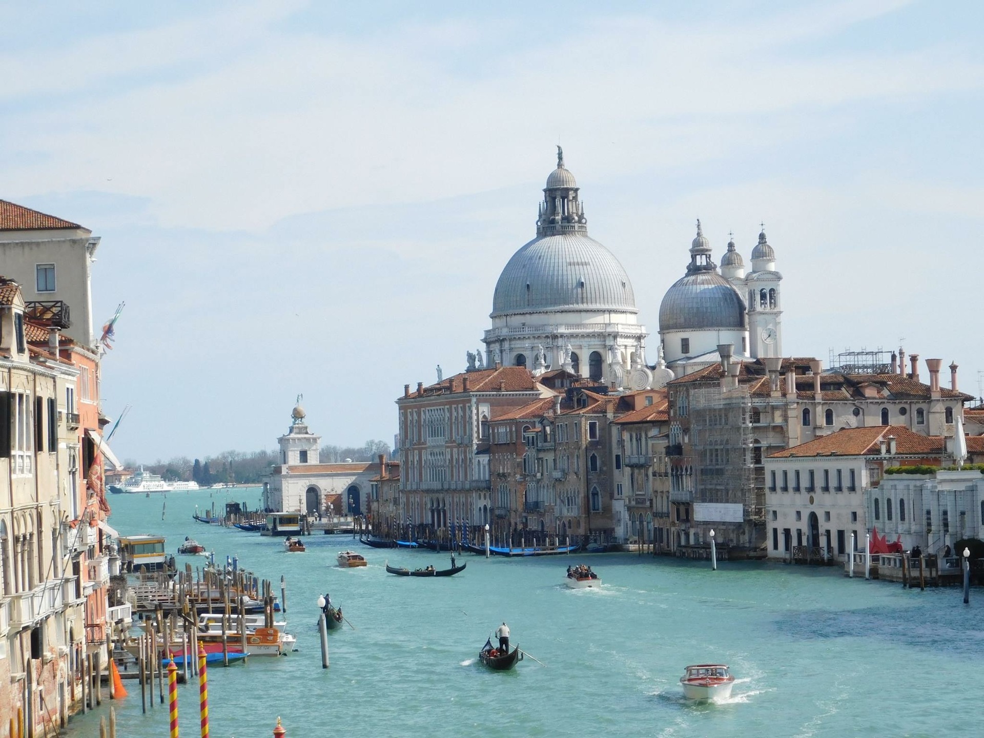  Architectural Marvels example photo