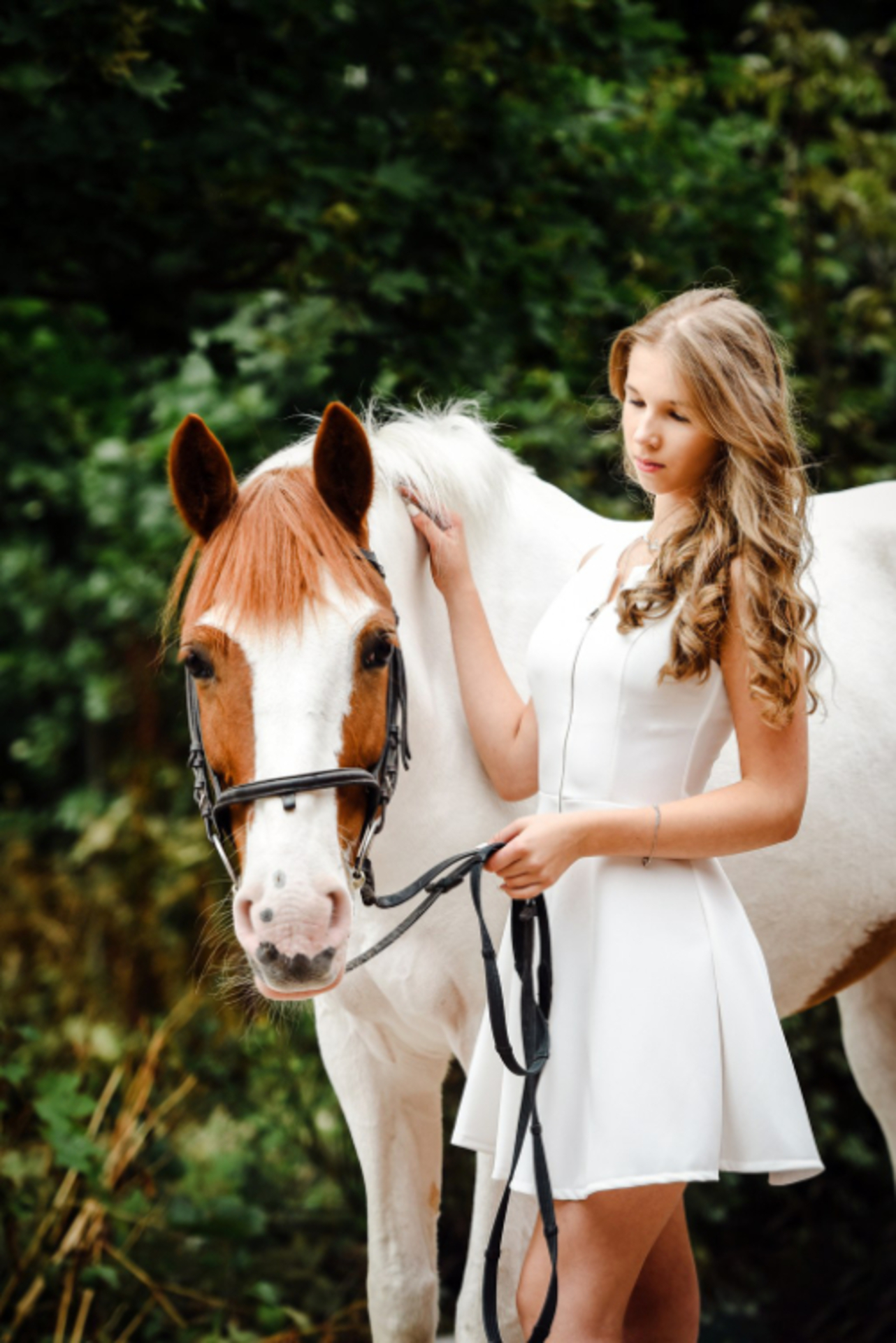 Color: White example photo