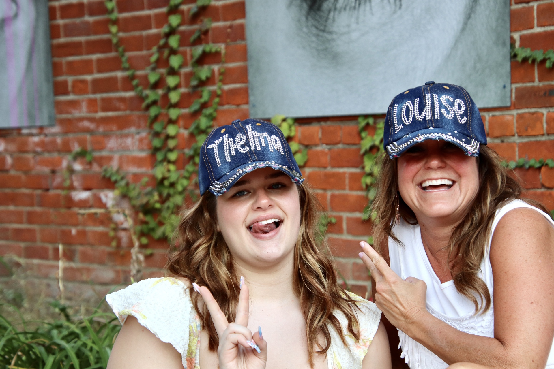 Popfizzy Bling Baseball Caps for Women  example photo